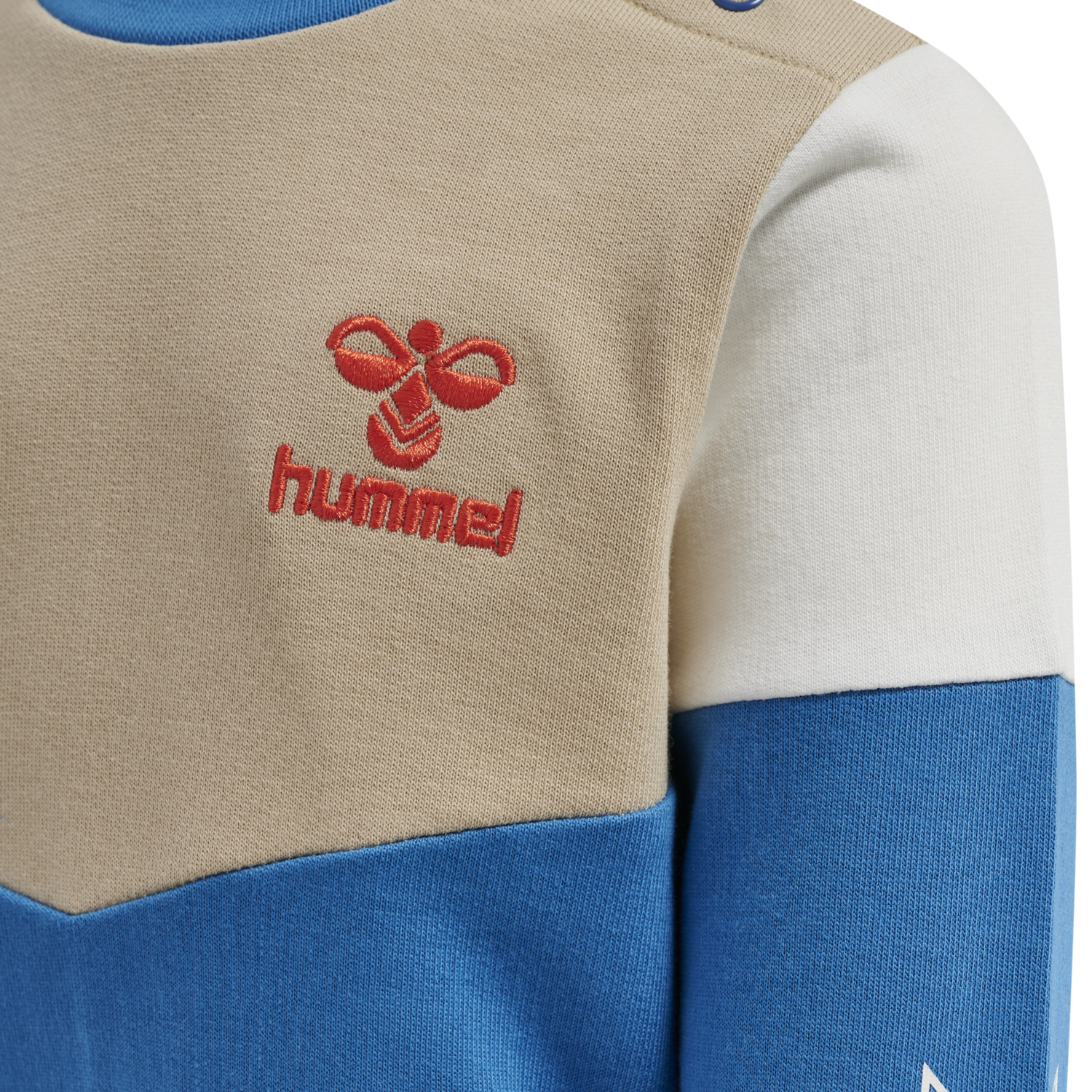 ANJU/FINN - HUMMEL