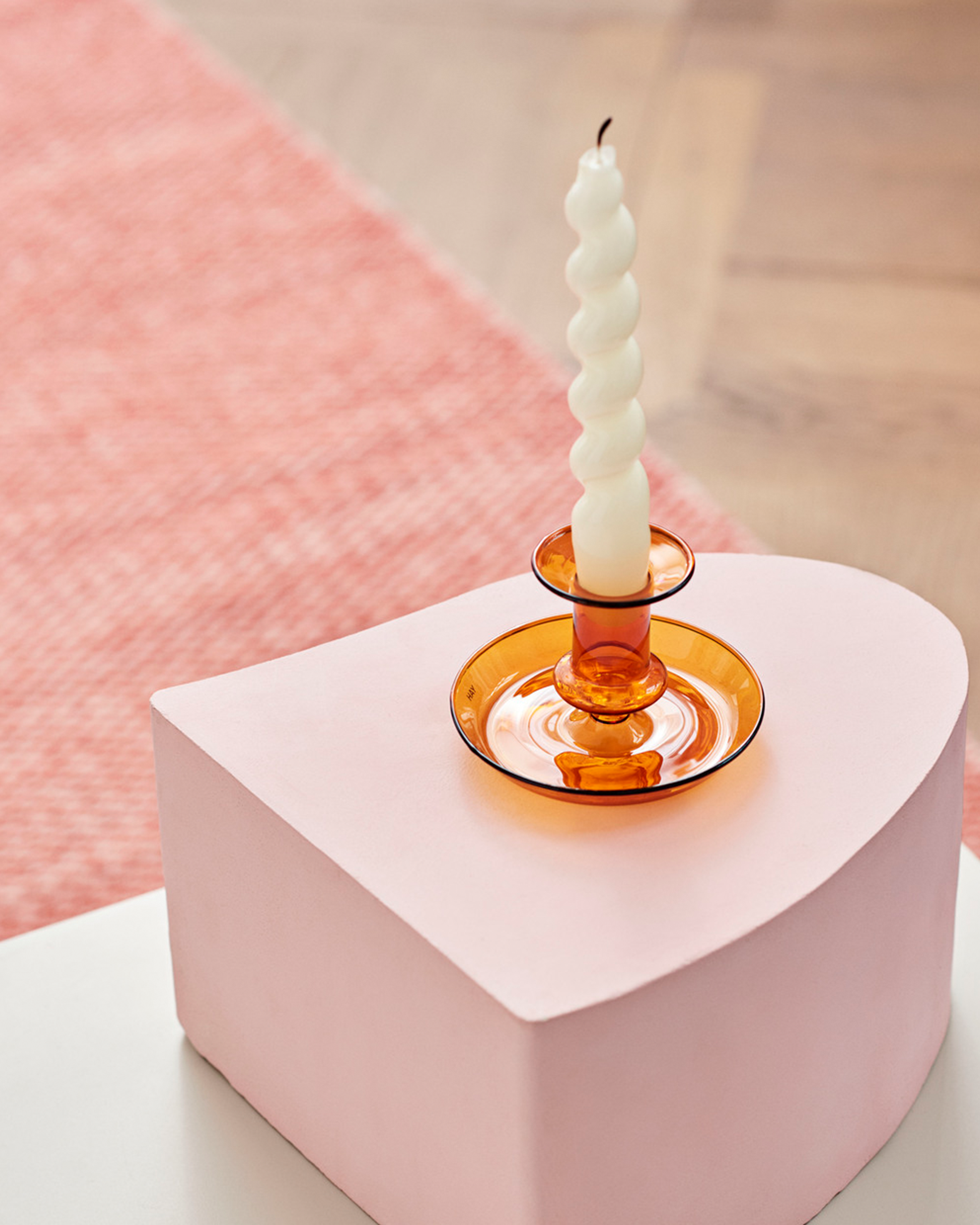 FLARE CANDLEHOLDER