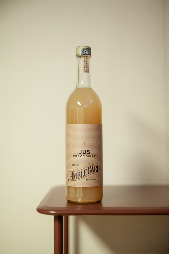 Jus med gulrot fra Amble gård